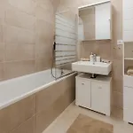 Bory Retreat With Balcony And Parking Space Appartement