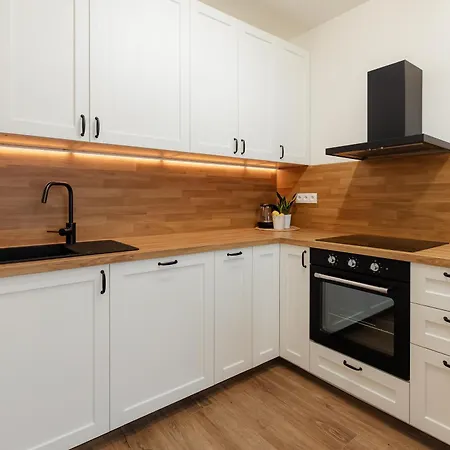 Bory Retreat With Balcony And Parking Space Apartment Bratislava