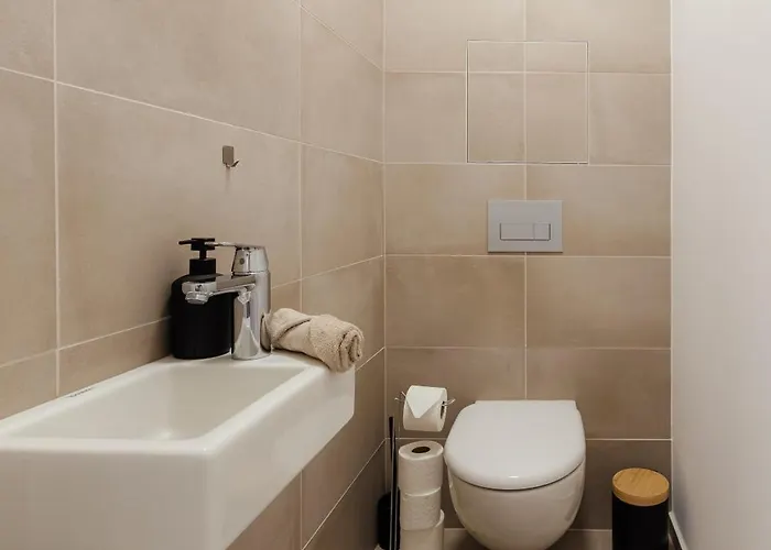 Apartman Bory Retreat With Balcony And Parking Space Pozsony