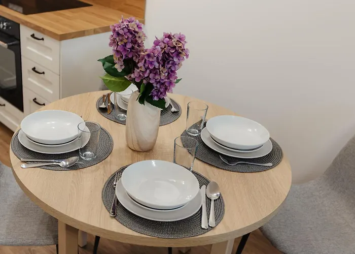 Apartman Bory Retreat With Balcony And Parking Space Pozsony