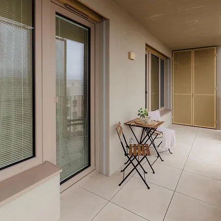 Bory Retreat With Balcony And Parking Space Appartamento
