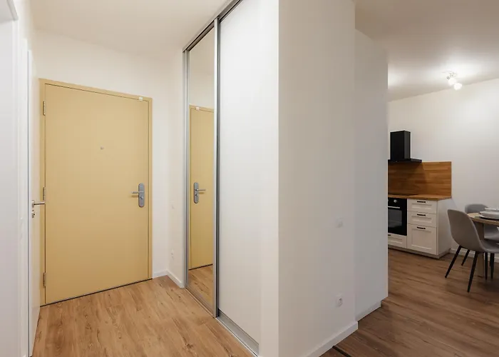 Apartment Bory Retreat With Balcony And Parking Space Pressburg